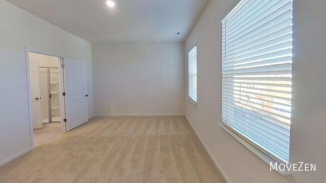 Building Photo - 720 Lucky Clover Way