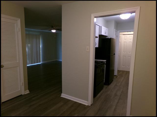Building Photo - 1807 Sanford Dr
