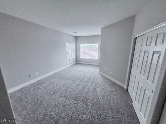 Building Photo - 7075 Russell Ranch Ave