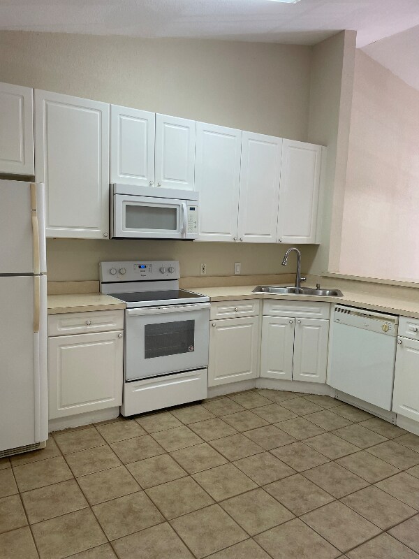 Building Photo - 145 Reserve Cir