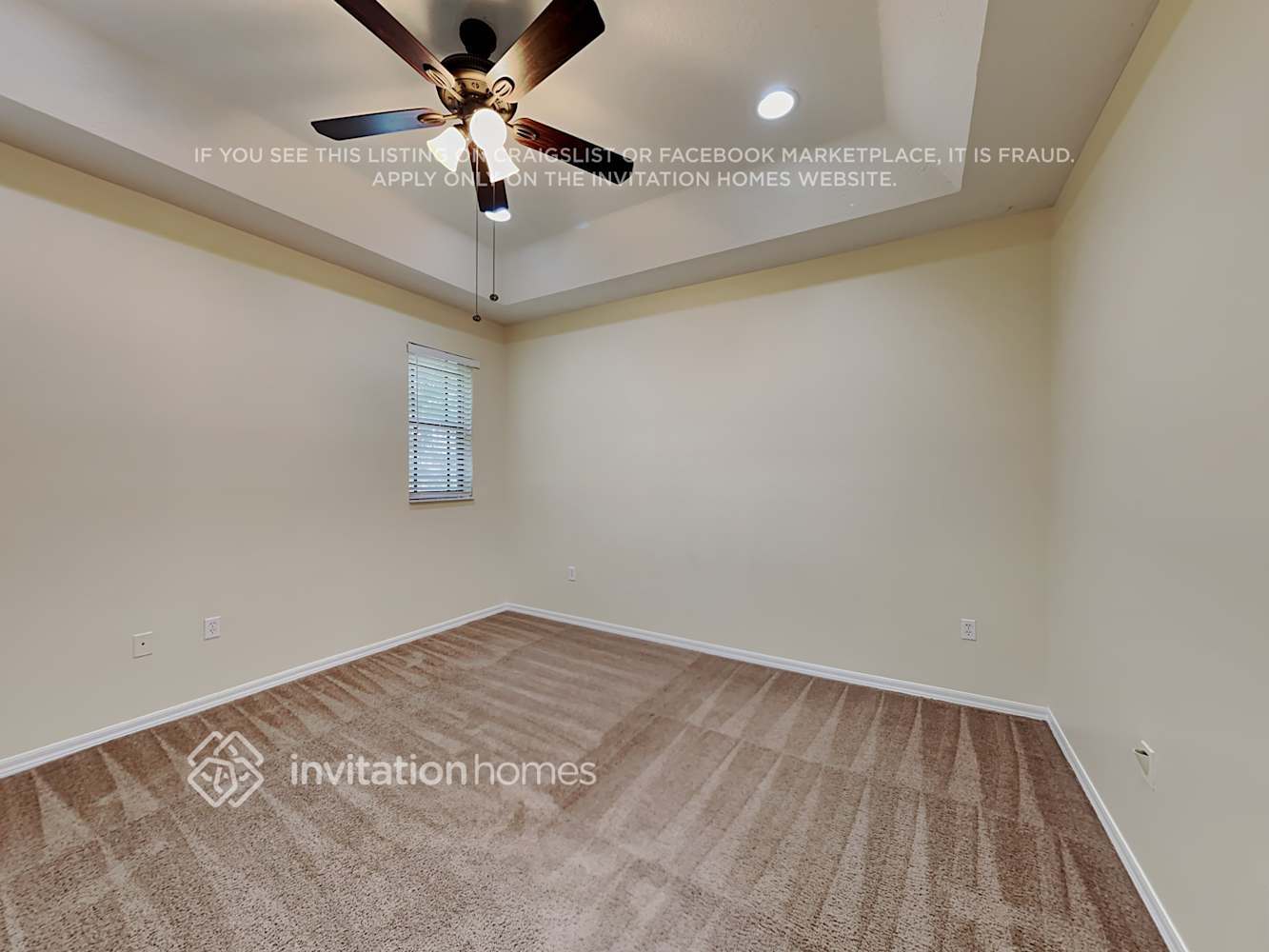 Building Photo - 518 NE 35th Ave