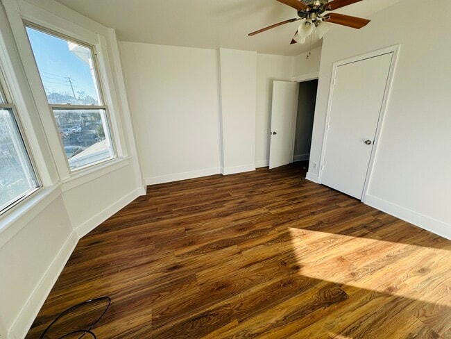 Building Photo - 1431 Lehigh St