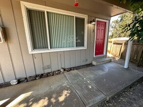 Building Photo - DALLASCT514