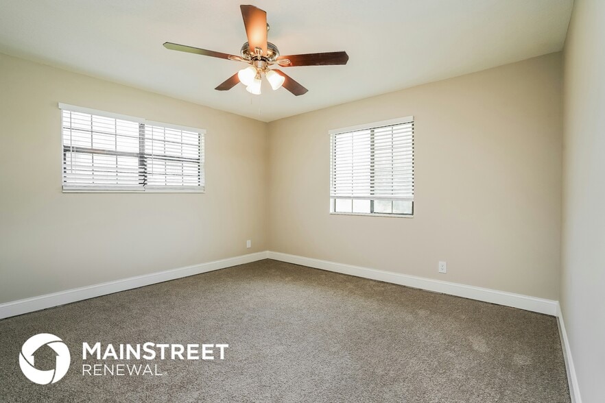 Building Photo - 8120 Pelican Rd