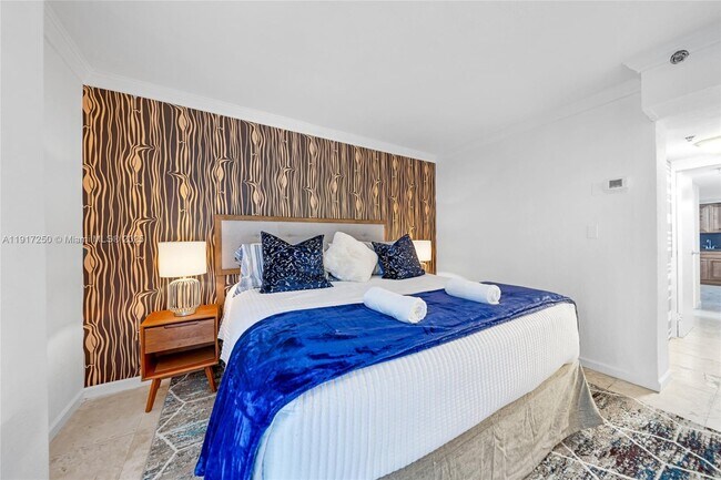 Building Photo - 19201 Collins Ave