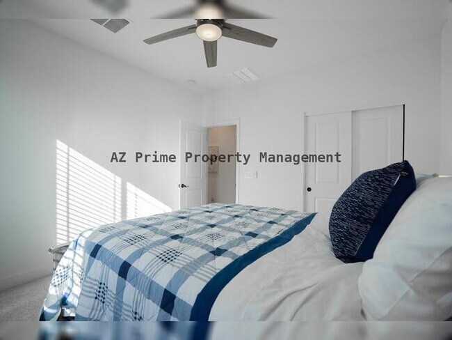 Building Photo - 12125 W Luxton Ln