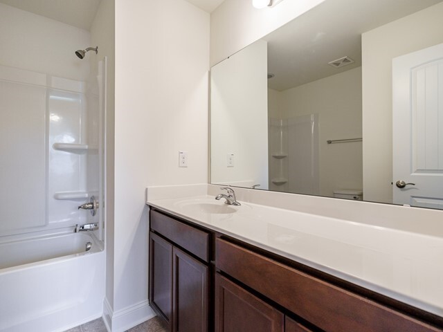 Building Photo - 3934 Weavers Pond Dr