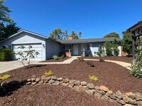 Building Photo - 4524 Oxbow Dr