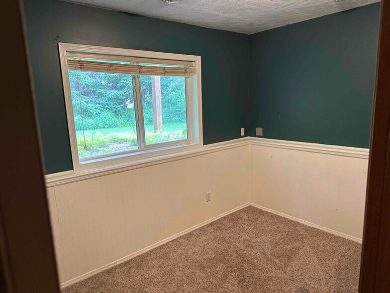 Building Photo - 26276 3rd St W