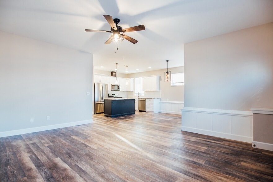 Building Photo - 3 Deer Run