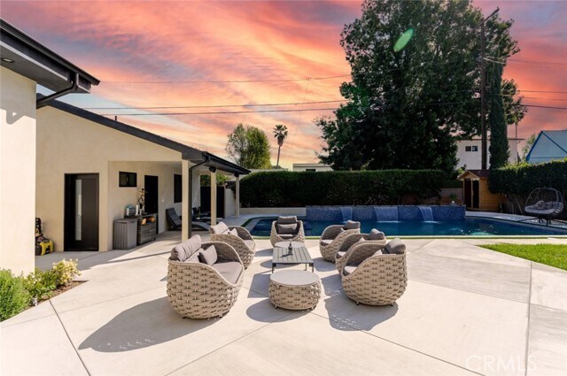 Building Photo - 7714 Lasaine Ave