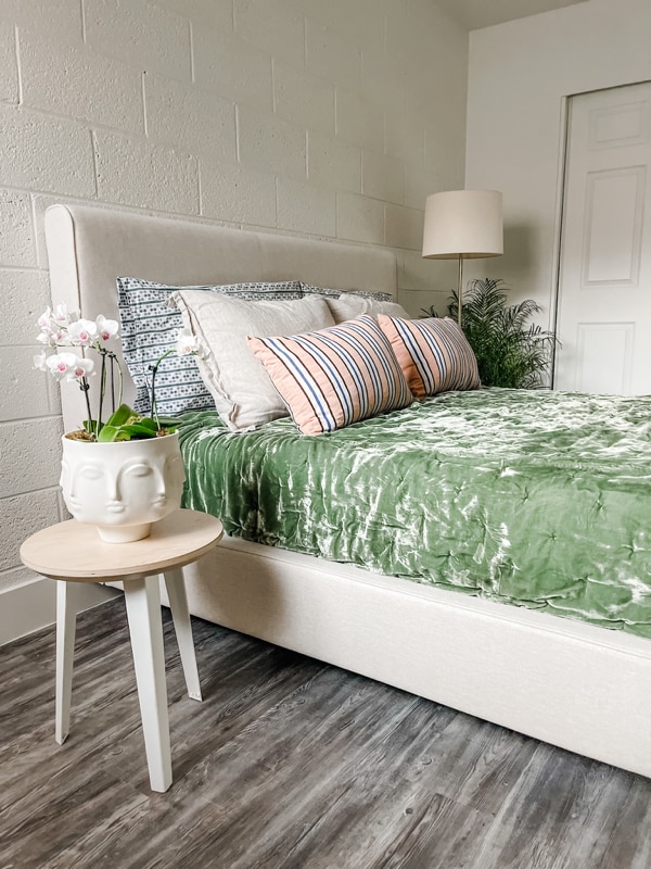 Building Photo - 1855 E Don Carlos