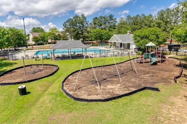 Building Photo - Idyllic 3-bed, 2.5 bath in the desirable W...