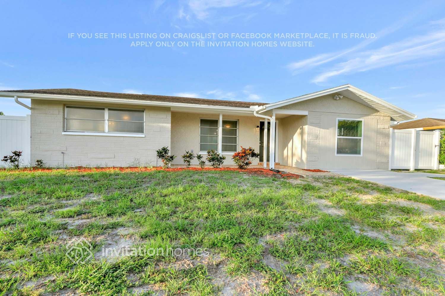 Building Photo - 8018 Pineapple Ln