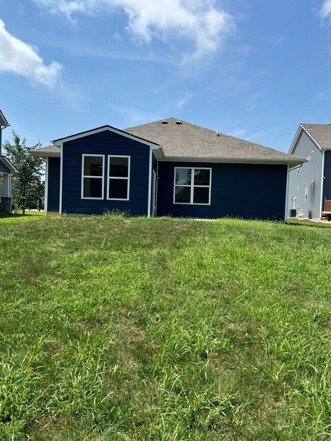 Building Photo - 2427 Sheek Rd