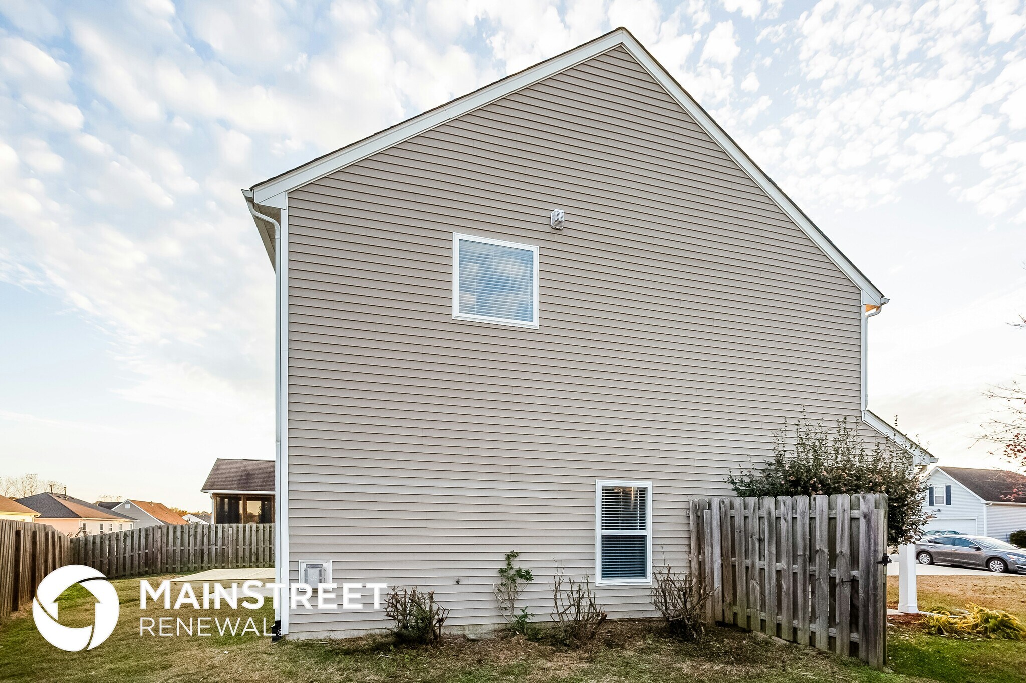 Building Photo - 142 Nevis Ln