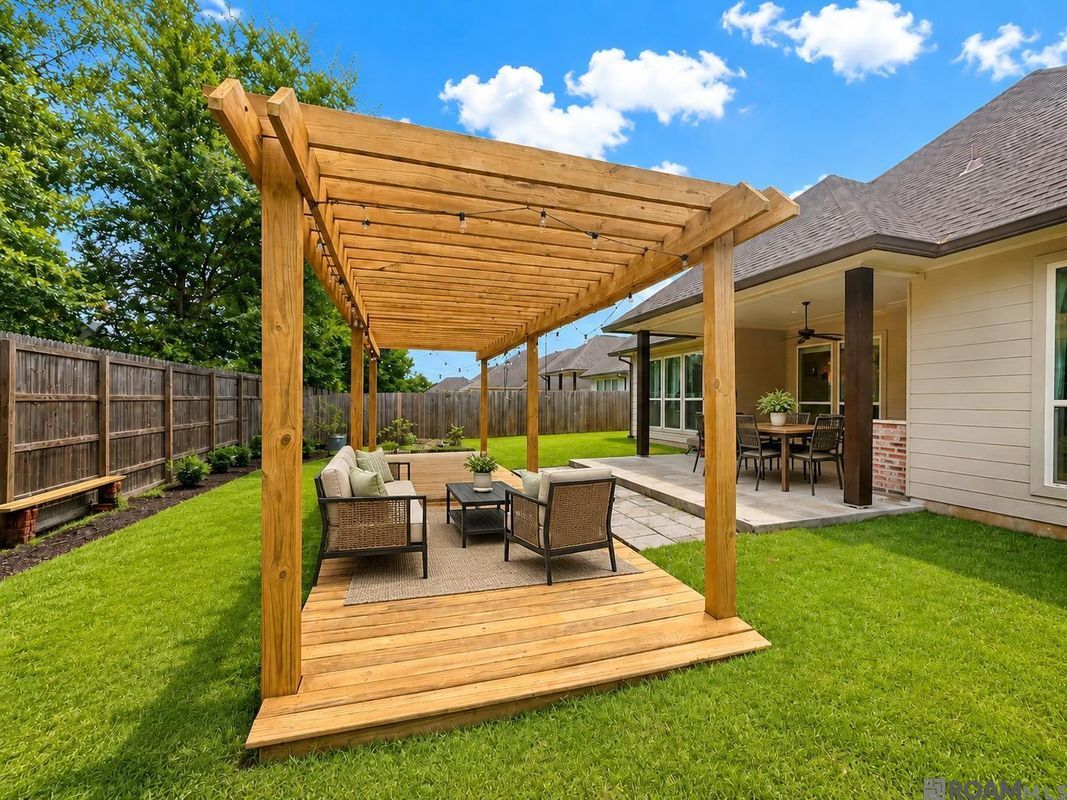 Building Photo - 37464 Cypress Hollow Ave