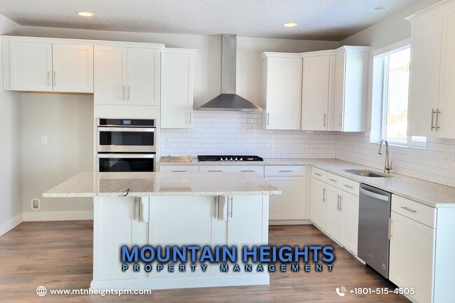 Building Photo - 2234 W Northridge Dr