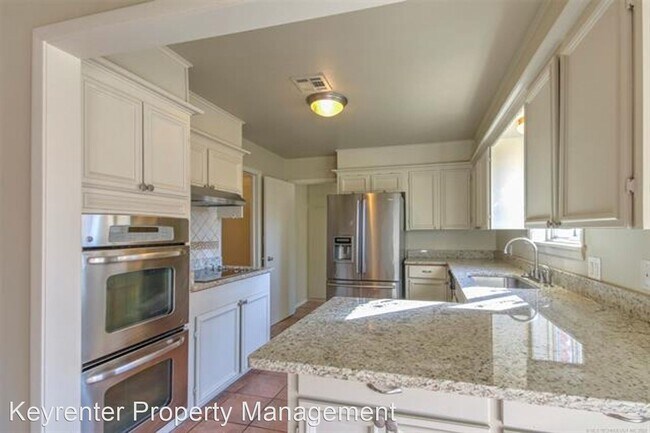 Building Photo - 3 br, 2 bath House - 8514 E 31st Pl S