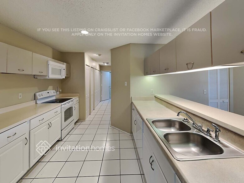 Building Photo - 1201 71st St NW