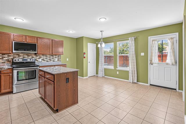 Building Photo - 12947 Michelle Dr