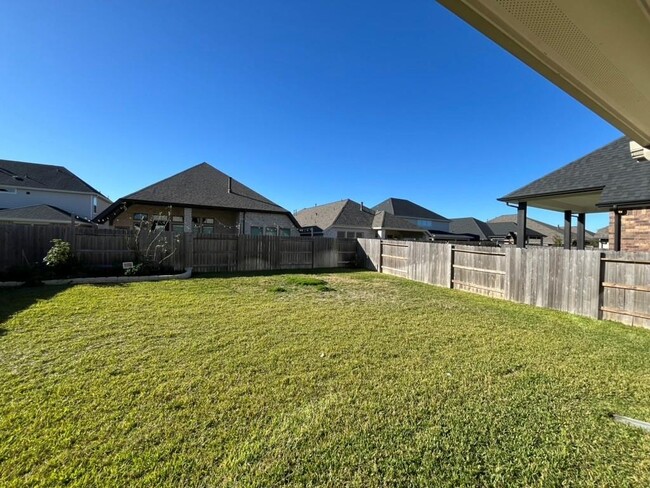 Building Photo - 20423 Yearling Pasture Ln