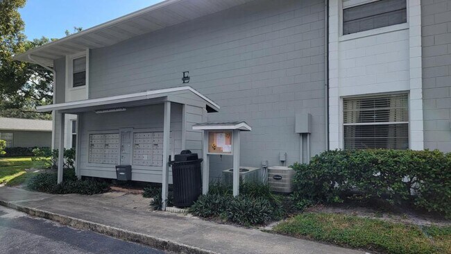 Building Photo - 700 E Airport Blvd
