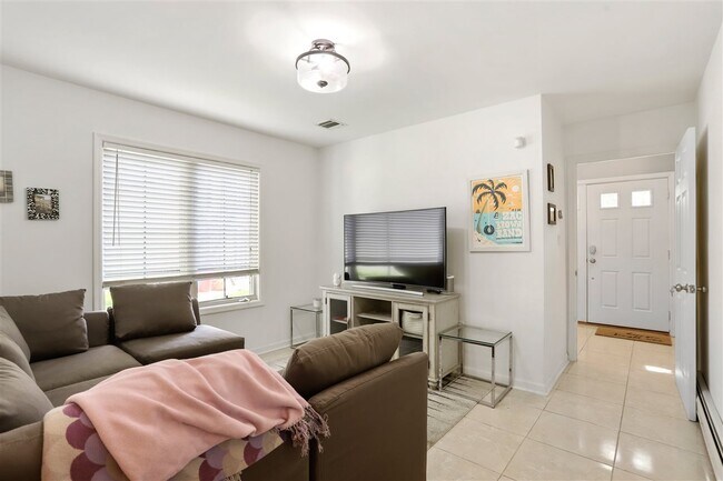 Building Photo - 25 Hackensack Plank Rd