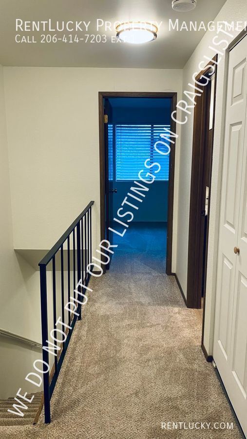 Building Photo - 1733 SW 318th Pl