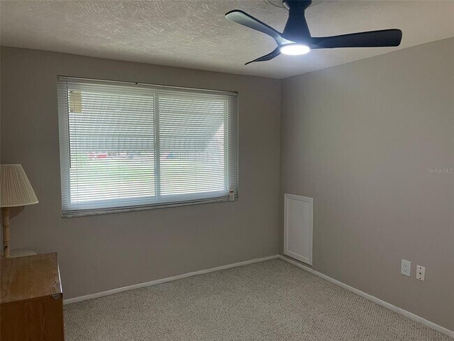 Building Photo - 3704 Haven Dr
