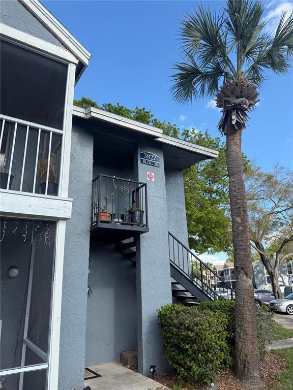 Building Photo - 3827 Bay Club Cir