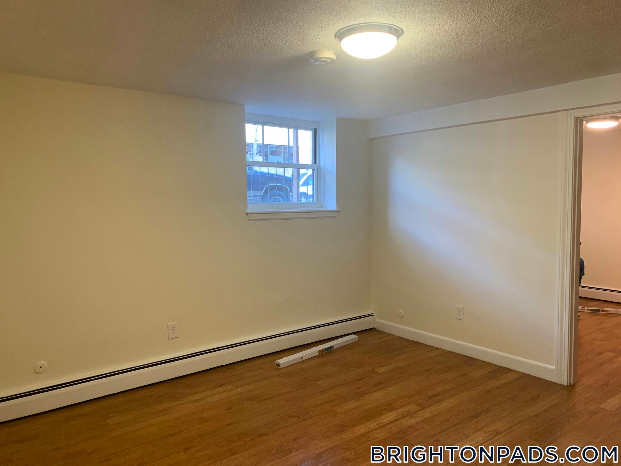 Building Photo - 168 N Beacon St