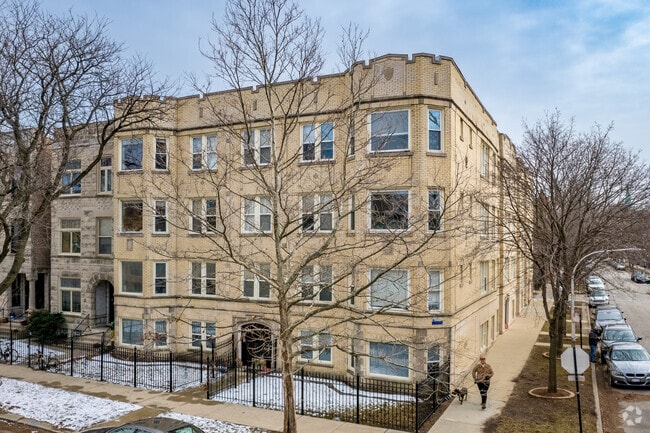 Building Photo - 2119-2127 N Richmond St