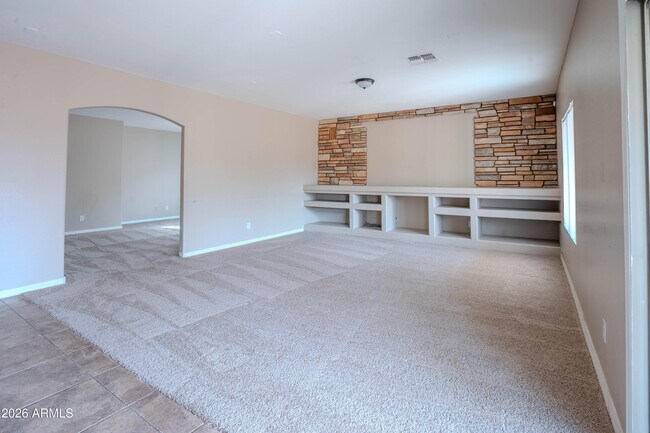 Building Photo - 19396 N Lousandra Dr