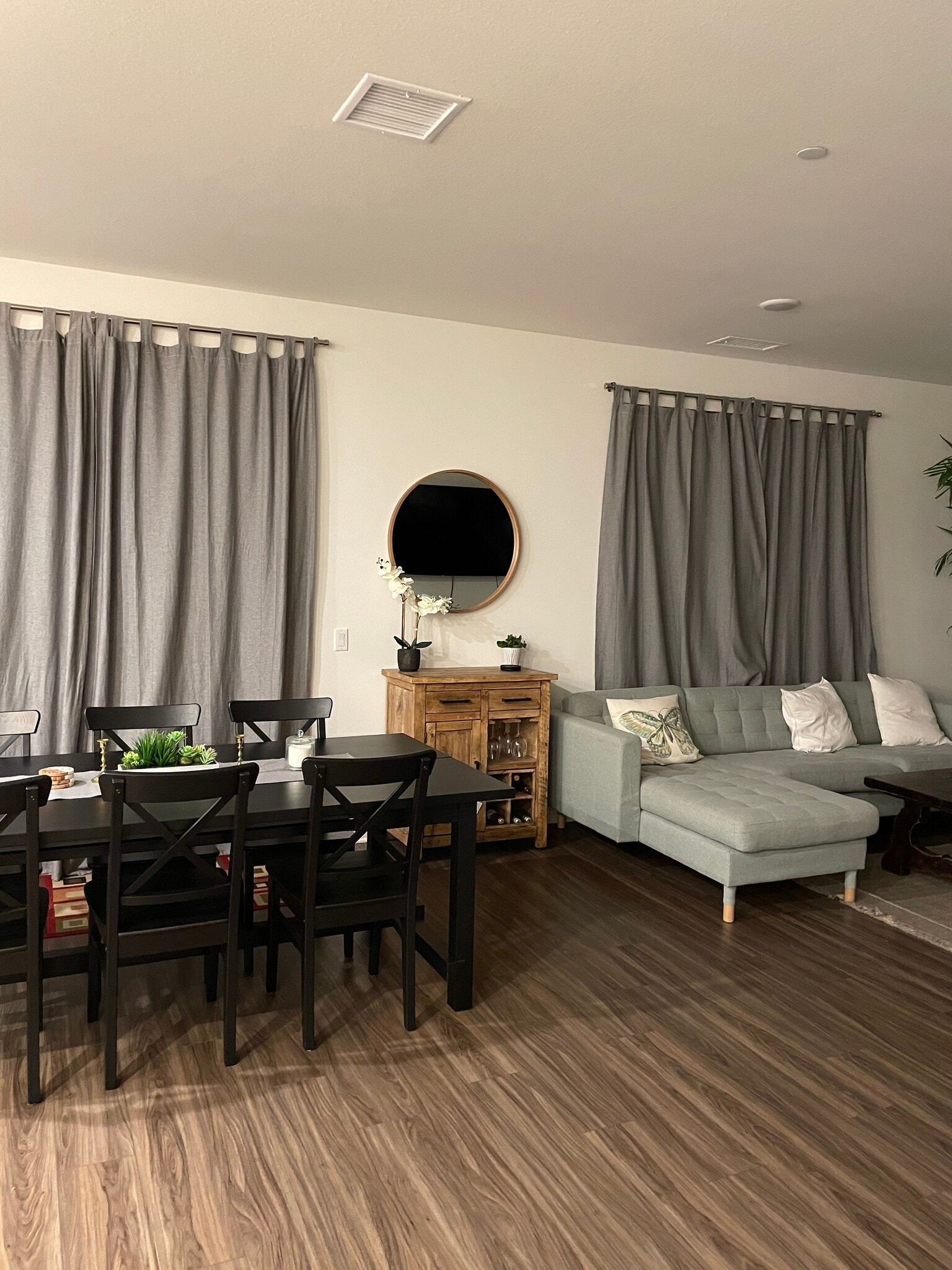 Dining Living - 969 W Jasmine Way