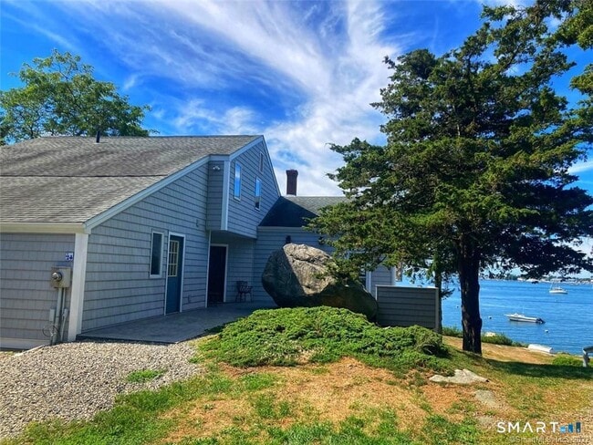 Building Photo - 24 Nauyaug Point Rd