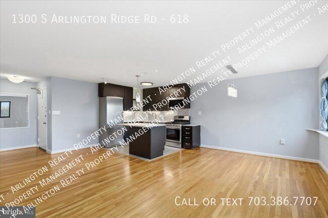 Building Photo - 1300 S Arlington Ridge Rd