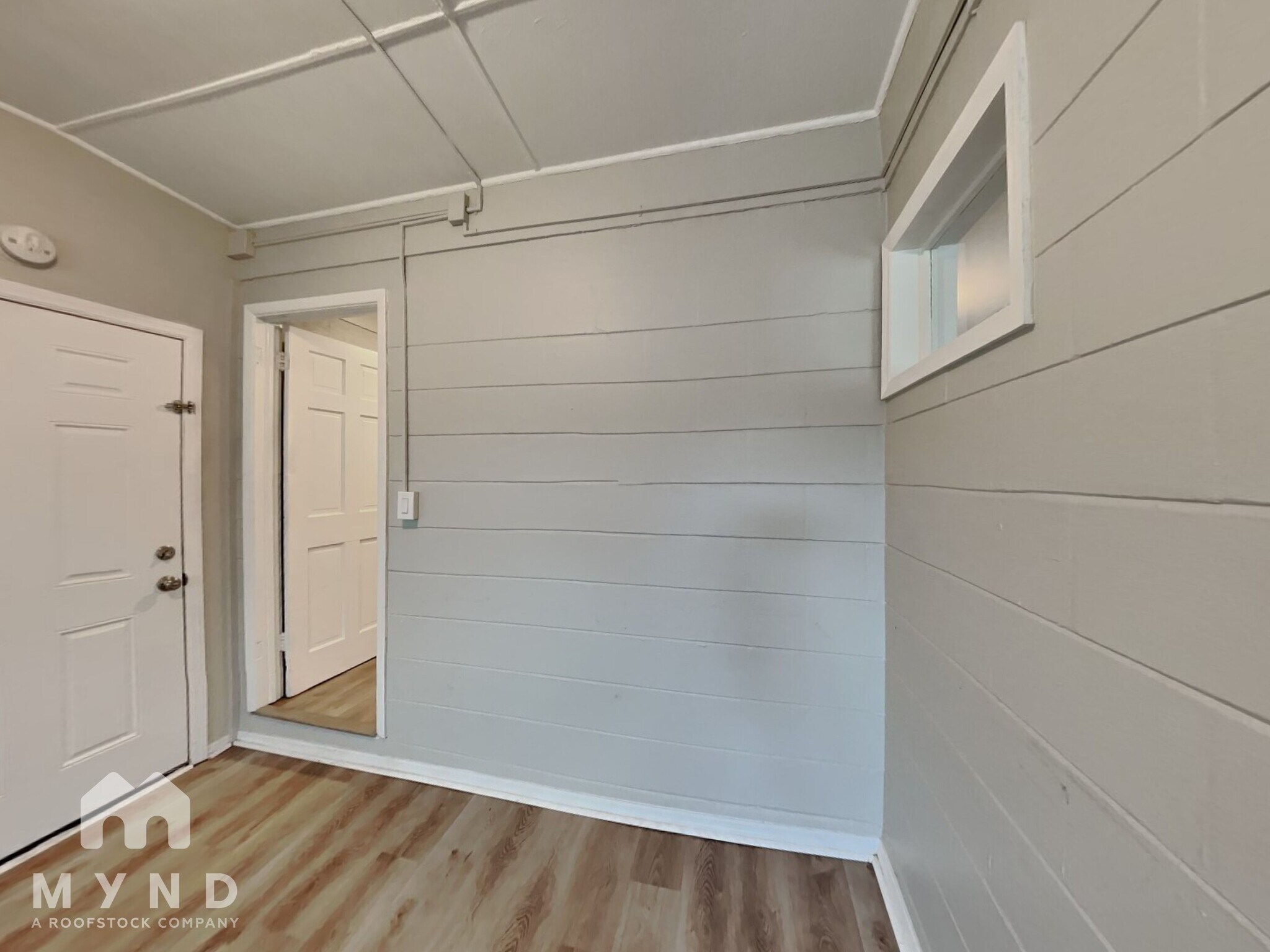 Building Photo - 10520 Monaco Dr