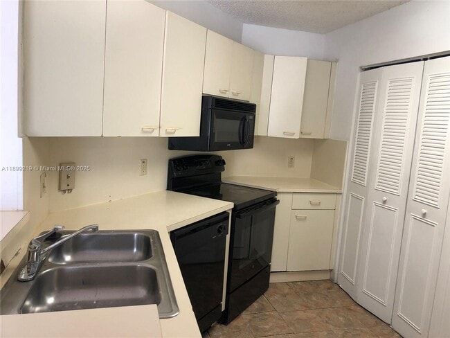 Building Photo - 6280 NW 186th St
