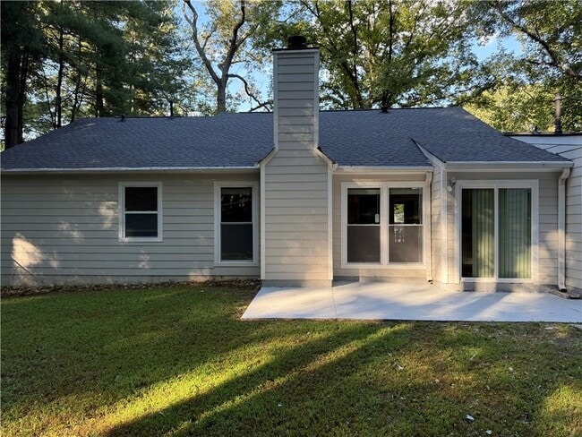 Building Photo - 520 Cranberry Pl