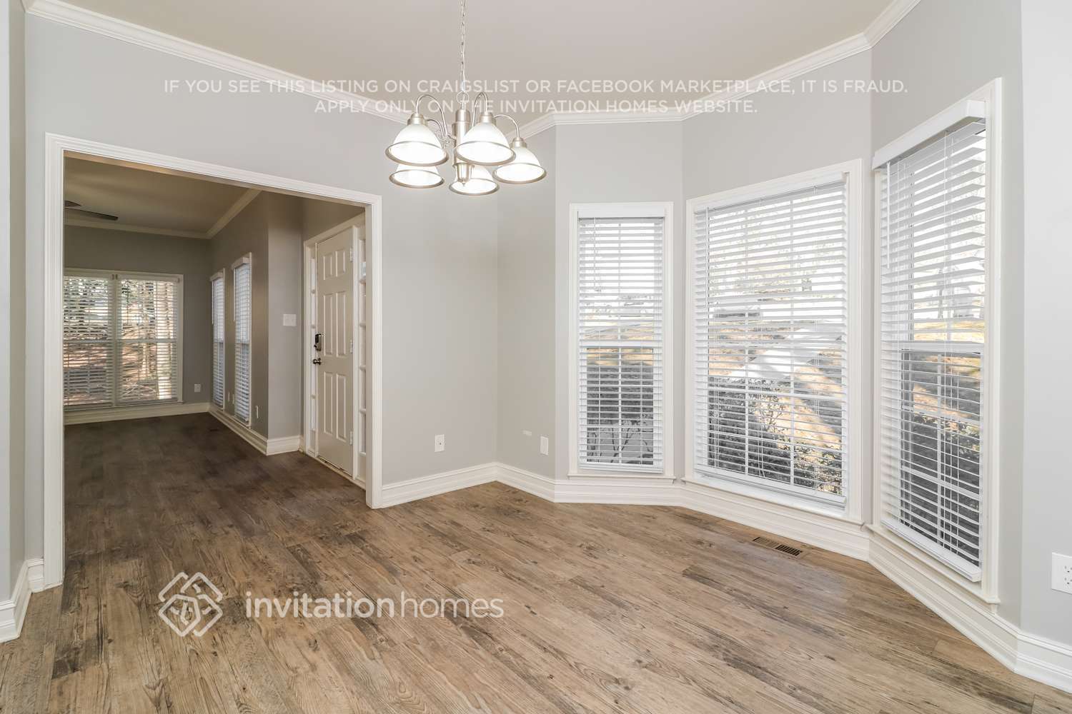 Building Photo - 3618 Broken Arrow Dr