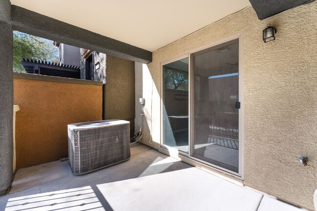 Building Photo - 3 bedroom, 2.5 bathroom Home with a 2 car garage  in  a Gated Community!