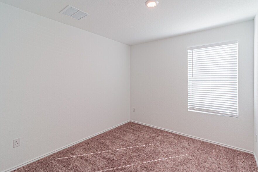 Building Photo - 7703 Chancery Gate