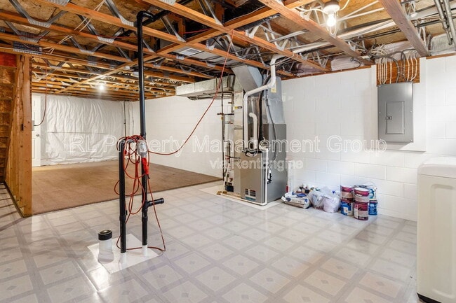 Building Photo - 1812 Bennigan Dr