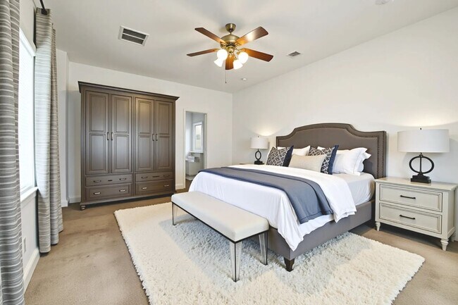 Building Photo - 9415 Herons Grove Ln