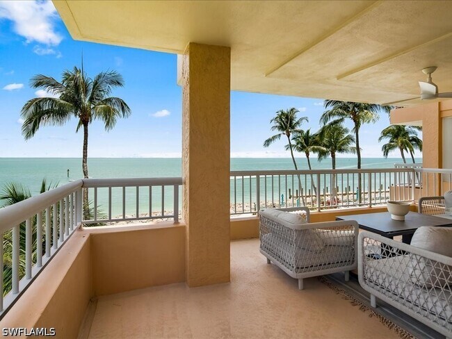 Building Photo - 990 Cape Marco Dr