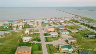 Building Photo - 305 Jettyview Rd