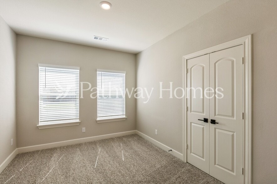 Building Photo - 1029 Sleepy Owl Ln