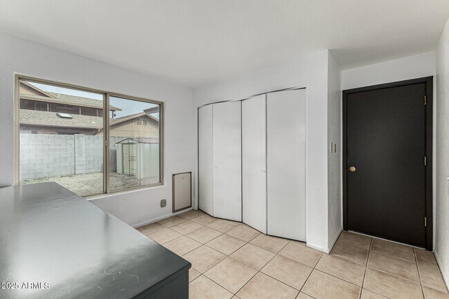 Building Photo - 16216 N 33rd Dr