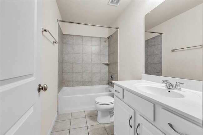 Building Photo - 13014 Carswell St